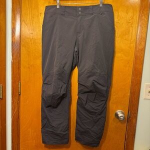 REI Black Women's Pants - 16Petite